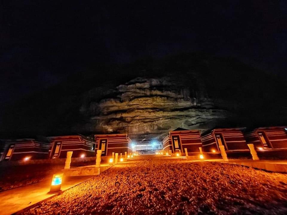 Wadi Rum Star Wars Camp Екстериор снимка